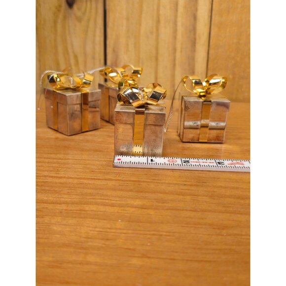 Vintage 90's Godinger Set of 4 Silverplate Gift Box Ornaments - Picture 3 of 7